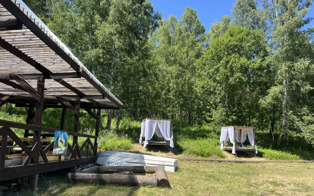 Pchely U Ozera PrivateHouse