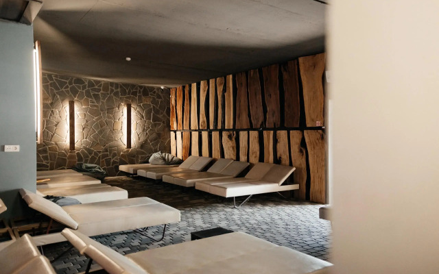 City Creek Hotel