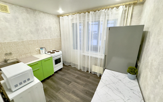 1-Komnatnaya B-R Sherstneva, 7 Flat