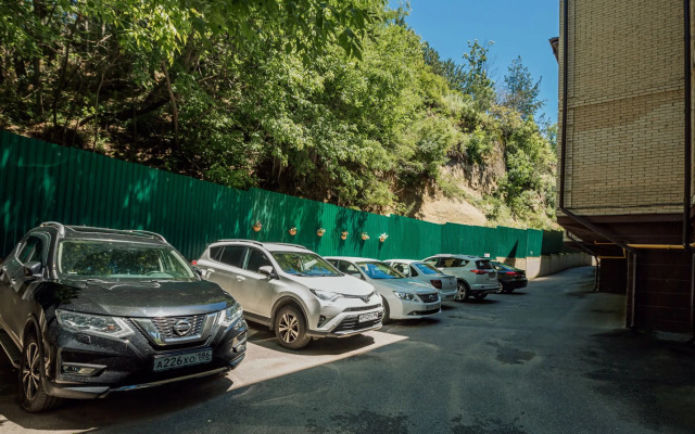 Апартаменты Барбарис Ирины Савельевой - Рядом с парком, долиной роз и красным солнышком