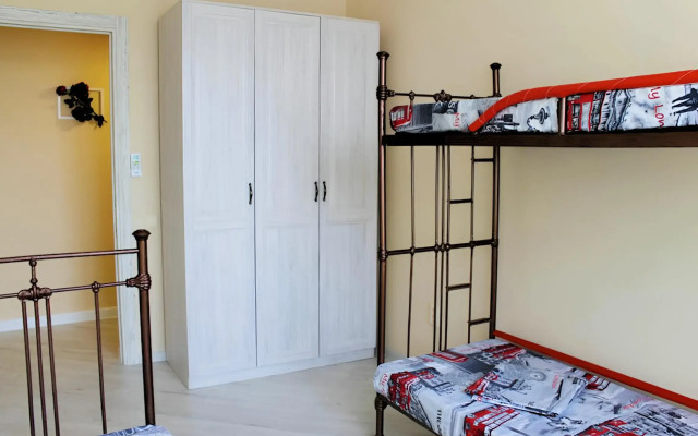 Otdelnyj Kottedzh Kubanskij Dvorik 4 Guest house