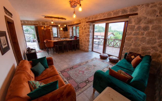 Olympos Stone House Private house