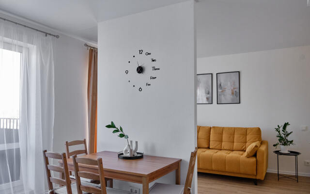 Na Kosmonavtov 9B Flat
