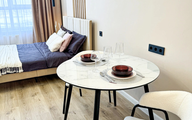 S Panoramnym Vidom Na Naberezhnuyu Tsentr Goroda Flat