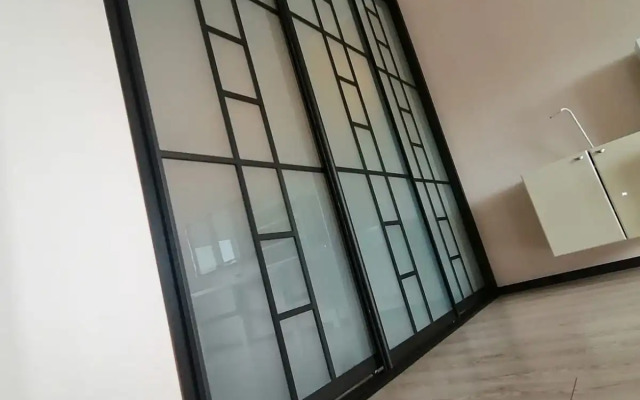 Vozle Aeroporta Flat 1