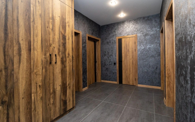 Частный дом с беседкой баней и чаном