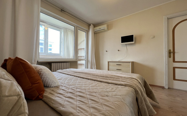 2-kom Fadeeva 13b-49 KakDoma Sevastopol Flat