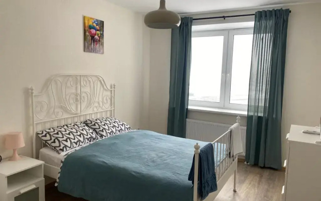 Квартира у метро Елизаровская 36