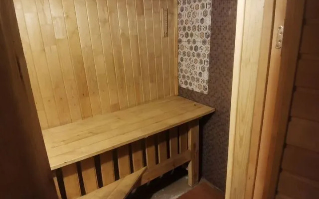 Bolshoy Private House