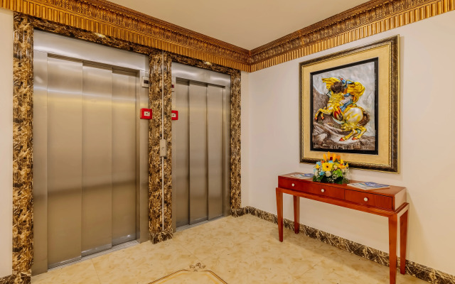 Hotel Monicca Collection Suites & Residences