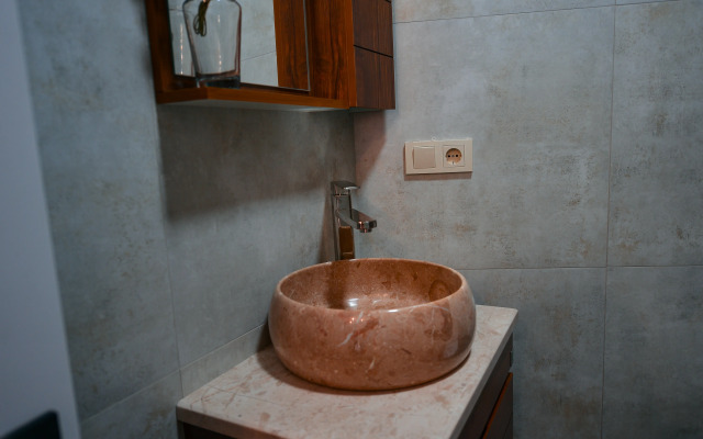 Labu Hotel