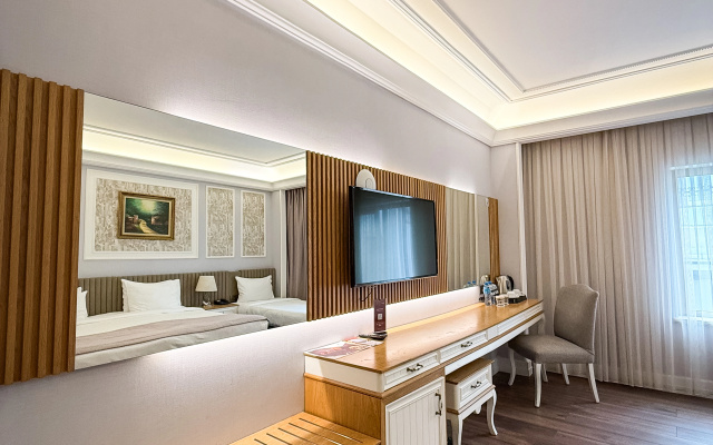 Theatrum  Baku