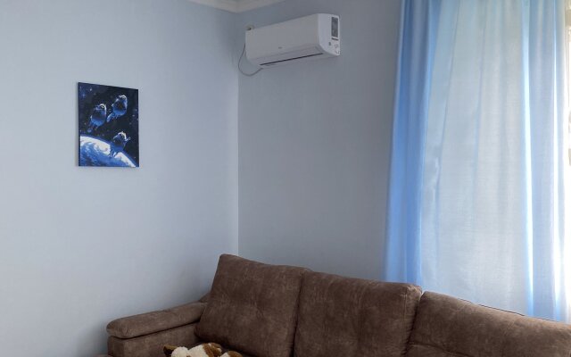 50 Let Oktyabrya 78/1 Private House