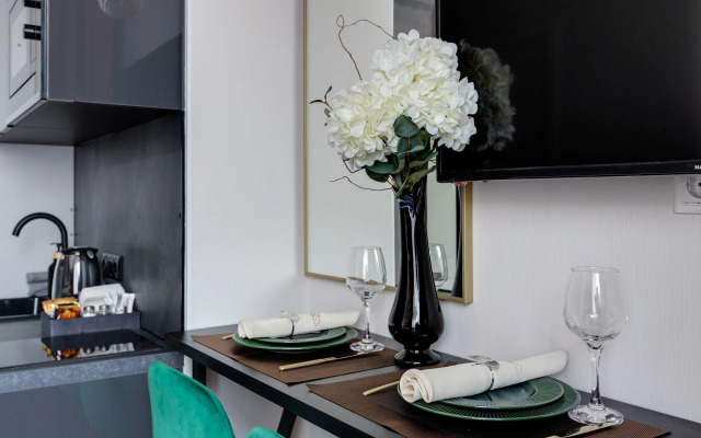 Апартаменты Квартира студия SUNNY DAY, Берёзовая аллея 19к3