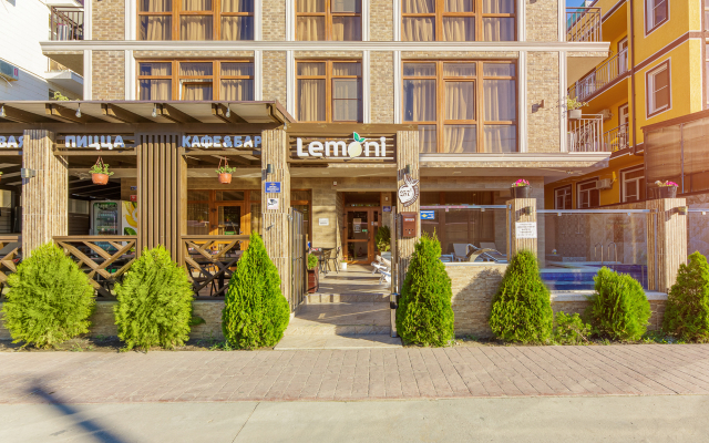 Lemoni Hotel