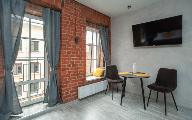 Dizaynerskaya Studiya V Tsentre Goroda Flat