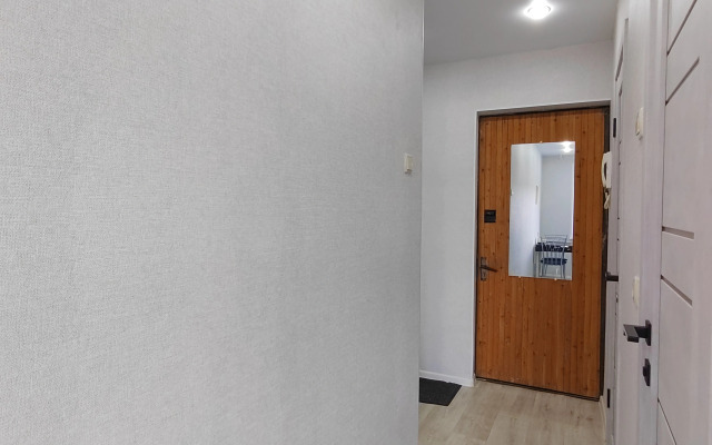 Квартира возле ТРЦ Плазма с лифтом и балконом