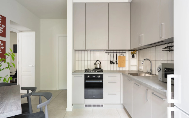 Апартаменты с двумя спальнями рядом с Таврическим садом