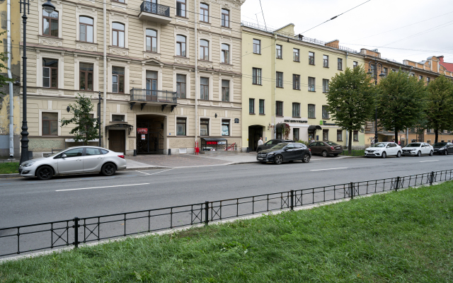 Апартаменты Чайковского 39б