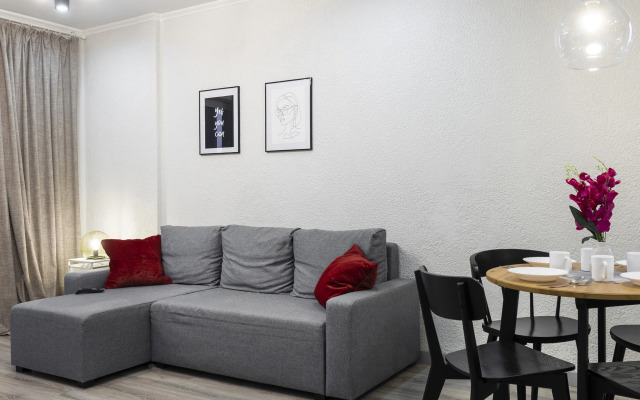 Prince Apartments С43