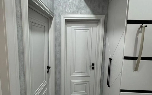 Roskoshnaya S Krasivym Vidom Flat