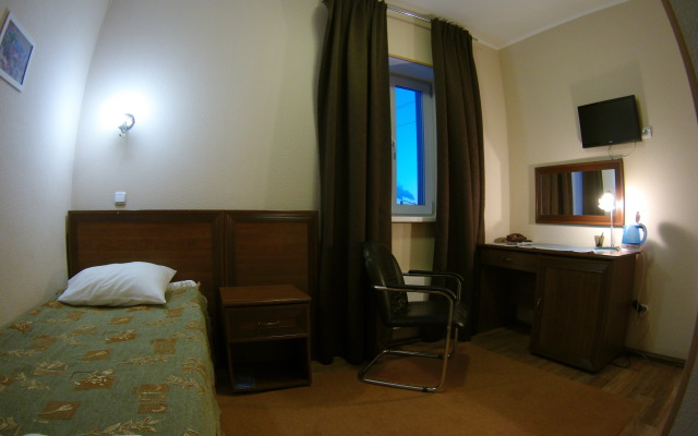 Belyie Nochi Hotel