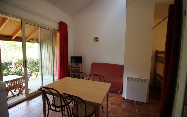 Domaine Des Compouzines Apart-Hotel
