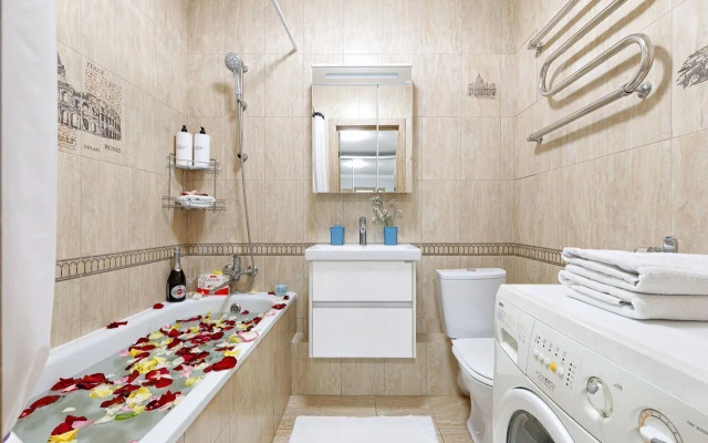 Апартаменты на улице Селезнёва 4/13к2