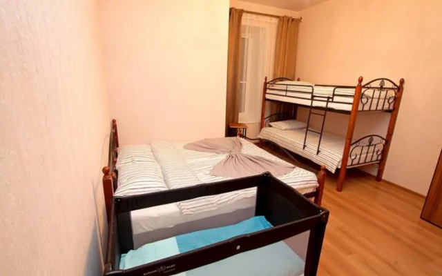 Samotsvet 3 Na Kievskoy 3 Apartments