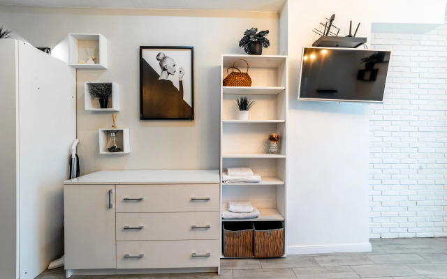 Sun city apartments Zhk Sokol s balkonom Apartments