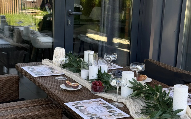 Частный  Дом с баней в поселке бизнес-класса