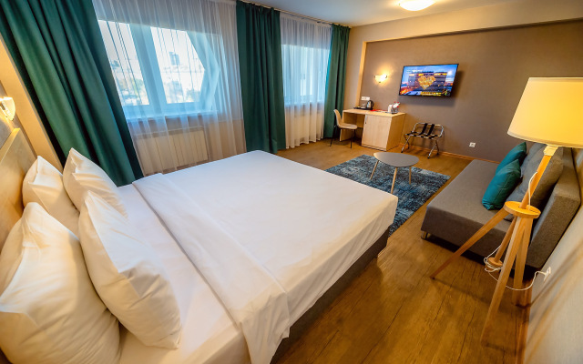 AZIMUT Novosibirsk Hotel