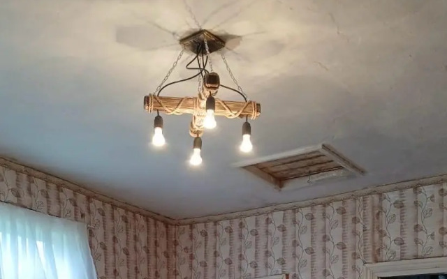 Sredi Gor Private House