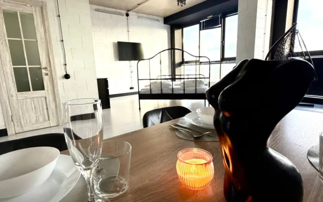 Апартаменты 1503 Верхнеторговая площадь 4