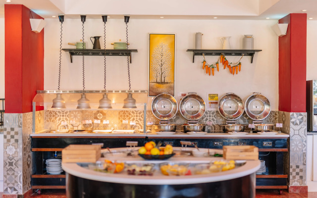 Grand Muthu Forte da Oura Hotel