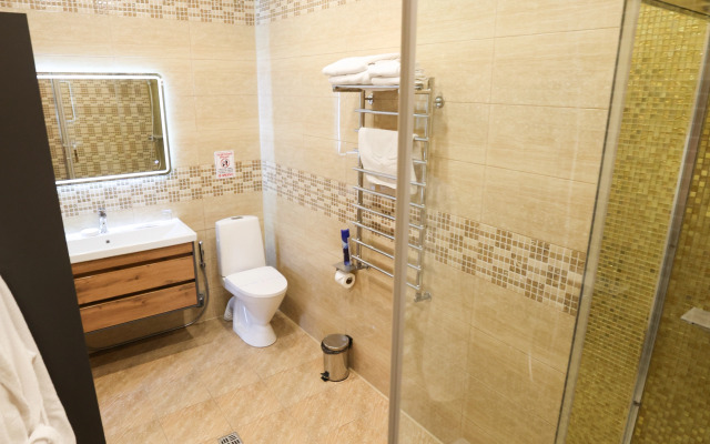 Гостиный двор Зуевский