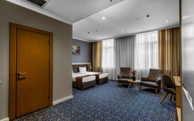 Metro City Hotel