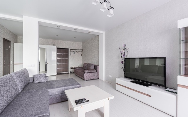 Odnokomnatnye Prospekt Dzerzhinskogo 22 Apartments