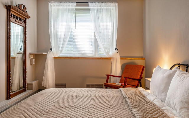 Апартаменты Kommunalnaya Аpartments в Самом Сердце Города