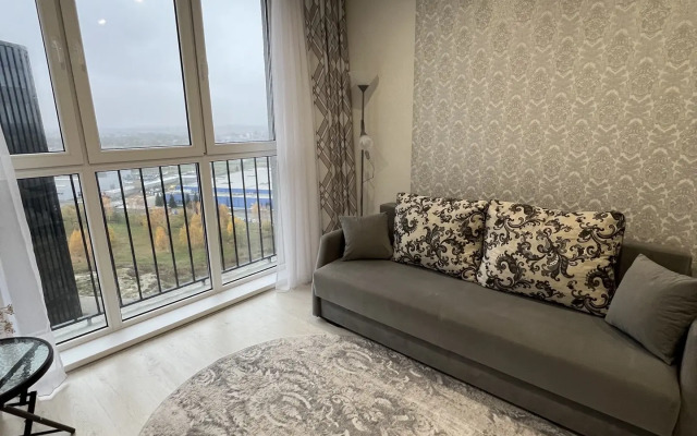 V Novom Dome S Panoramnymi Oknami Flat