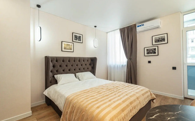 Studiya Lenina 46 Etazh 15 Kvartira 639 Flat