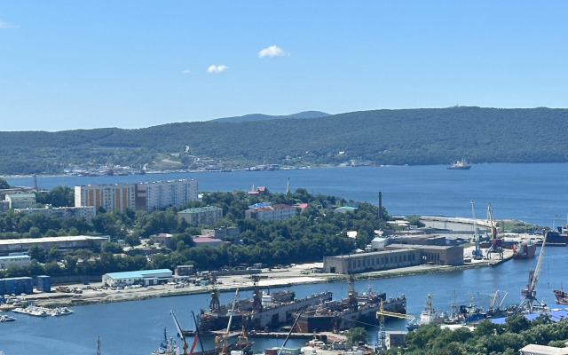 Апартаменты на высоком этаже, с видом на море, недалеко от центра. Фастовская 29.