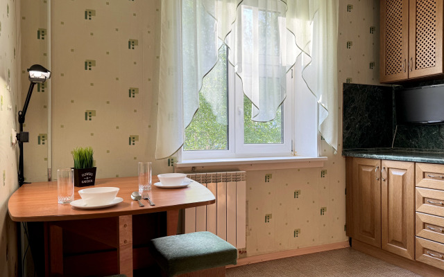 V 5-om Mikrorayone Solnechny Flat