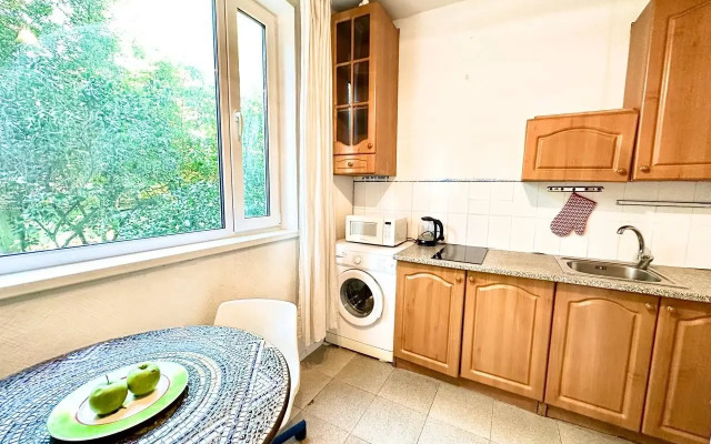 Bolshie U Aerorort/sokol Apartments