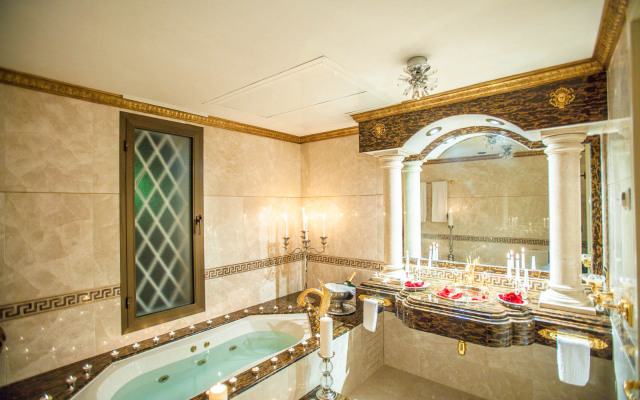 Royal Roman Empire Villa