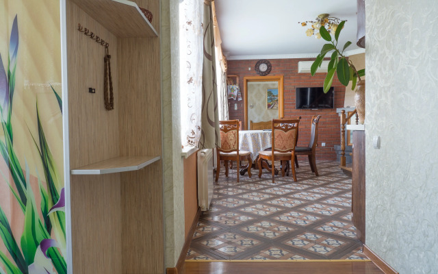 U Morya Prestizh Guest House