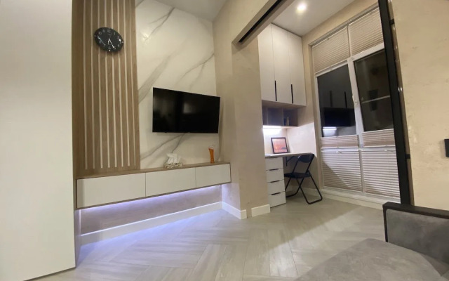 Na Veseloy 82/1b Flat