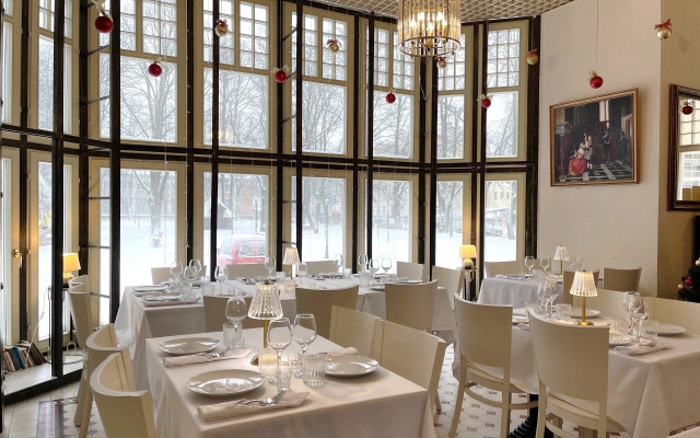 Usad'ba Admirala Lazareva Hotel