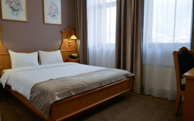 TransHotel Hotel