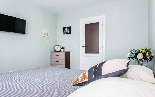 Квартира ApartHause рядом с ЖД-вокзалом и удаленным заездом